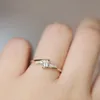 여성을위한 반지 간단한 스타일 큐빅 지르코니아 결혼 반지 라이트 골드 컬러 패션 쥬얼리 KBR103