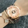 Moda Marka Zegarki Kobiety Panie Dziewczyna Duża Listy Styl Metalowa Stalowa Taśma Kwarcowy Wrist Watch Popularność Prezent Grace Uroczy projektant Trwałe