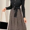 Kleur-geblokkeerde Houndstooth Gebreide Vrouwen Jurk Winter Lange Mouw Single-Breasted Belted Plooited Elegante Jurken Vestidos 210513