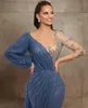 2021 Sexig Bling Sequined Lace Prom Dresses Mermaid Jewel Neck Crystal Beading Illusion Blue Sequins Långärmad Plus Size Party Dress Evening Gowns