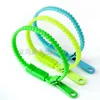 Sensory Toys Solid Zip Zipper Armband Alla åldrar Stress Reliever Bangle Wristband Bright Candy Colors Armband9745522