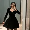 Kimutomo Women Vintage Black Velvet Bow Dress Spring Autumn Ladies Solid High Waist Long Sleeve Vestido Feminino Elegant 210521