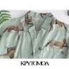 Kpytomoa Women Fashion Two Pieces Sets Animal Print Losse Blouses Elastic Taille Shorts Pockets Female Shirts Chic Tops 210326
