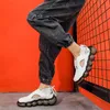 2021 Running Skor Romerska Sandaler Tjocklät Tennis Män Vit Svart Sommar Koreansk Fashion Casual Sko Stor Storlek Andas Sneakers Run-Shoe # A0011