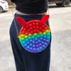 Tie Tintura Macarrão Rainbow Fidget Brinquedo Backpack Cadeia Cadeia Bolsa Empurre Bubble Popper Bolsa Fanny Pack Mochilas Bolsa Compõe Compõe Bolsa Capa Lápis G83CIQ7