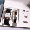Роскошные женские часы Комплекты ювелирных изделий включают наручные часы Кольца Браслеты Ожерелья Серьги с коробкой Классическая мода Дизайнерские украшения из нержавеющей стали Подарок для леди