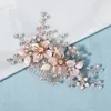 Fashion Flower Leaf Crystal Pearls Hair Combs pannband för kvinnor Bride Noiva Wedding Jewelry Accessories Forseven Clips Barrettes