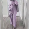 Ramadan Eid Robe musulmane Femmes Deux Pecs Ensemble Blouse Pantalon à jambe large Dubaï Abaya Spring Party Ropa Kaftan Islamique Turquie Africain Y0625