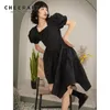 Puffärmel-Tunika-Kleid mit quadratischem Ausschnitt, schwarz, asymmetrisch, Sommer, elegant, kurz, gerüscht, Damen s 210427