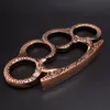 Moda Curva Estilo Metal Brass Knuckle Duster Ao Ar Livre Acampamento Esportes Fitness Segurança Bolso Autodefesa Ferramenta EDC