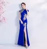 Azul clássico coxa-alta fendas cheongsam alto colarinho curto tampado mangas bordados mulheres orientais vestidos chinês qipao
