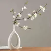 Nordic Creative White Ceramic Vase Light Luxury Ins Wind Home Living Room Countertop Torkad Blomma s Dekoration 211215