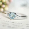 Fashion Women Ring Jewelry Heart Shape Blue Zircon Gemstone Finger Rings for Wedding Engagement Party Gift Ornaments