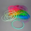Jelly Glow Lot 100 stks Mannen vrouwen Rubber Armbanden Polsband Bands Unisex Bangles Zwart Wit Rood Sil qylxtR dh20102606