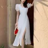 Robe Femmes Été Français Rétro Blanc Col Carré Longue Bulle Manches Tempérament Fille 13238 210508