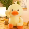 Super doux canard en peluche poupée Internet belle vente chaude rouge douyin jouets avec de petits canards jaunes poupées cadeau pour enfants jouets en gros cadeaux de bébé