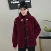 女性のジャケット模造ベルベットのソリッドカラー厚い暖かいウールカラーカーディガンシングルブレストファッション通勤210427