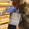 Ny väska rekommenderas multifunktionell ryggsäck Kvinnor Travel Stora kapacitet Designer Handväskor Clearance Sale