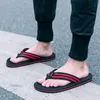 Nya Flip Flops Men Skor Sommar Fashion Mens Tofflor Non-Slip Slides Personality Beach Flip-Flop Mens Hus Skor Stor storlek 50