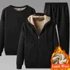 Warm Sport Pak Mannen 2 Stuks / Set Winter Sportuit Thermal Hoodies Sets Fleece Trainingspak Winddichte Gym Run Sportkleding 211109