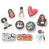 100pcllot Cartoon Pvc Charms Akcesoria