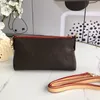 Diseñadores de lujo de alta calidad clásicos totes Bolsos Monedero PALLAS CLUTH bolso Damas Compras simples Flor Bolso de hombro Monederos Crossbodys envío gratis