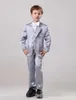 Silver Cute Kid's Passar Custome Homme Mode Barn Kläder Ställ Formell Klassisk Blommor Pojke Blazer (Jacka + Byxor + Bowtie + Vest) x0909