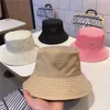 Sombrero de cubo de moda Gorra de diseñador para hombres Mujer Gorras Beanie Casquettes pescador cubos sombreros patchwork Alta calidad verano Sun Viso285R