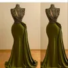 2021 Sexy Hunter Green Prom Dresses Hoge Hals Sleutelgat Levering Kant Mouwloze Mermaid Pailletten Sweep Trein Plus Size Long Party Avondjurken
