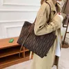 New fashion versatile women's bag big tot simple Commuter Bag style shoulder