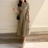 Sommer Frauen Elegantes Langes Kleid Weibliche Solide Kurzarm Gürtel Spitze Up Lose Beiläufige Büro Dame Plissee 210529