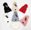 Designer Pom Pom Beanie Solid Color Brand Women Sport Ski Hats Autumn Winter Print Pattern Knitted Hat