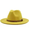 Breda randen hattar kvinnor män ull filt tassel jazz fedora panama stil cowboy trilby party formell klänning hatt stor storlek gul vit aa7460428