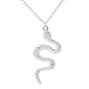 Colar de cobra New Animal Dangle Mulheres Pingente Colares Minimalista Estilo Alloy Feminino Aniversário Jóias Presente Partido