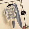 Ankomst Beaded Heart Shape Short-Sleeved Sweater + Elastiska Midja Byxor Kvinnor Söt 2PCS Suit Ladies Summer Clothes Set 210519