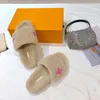 Women's flat bottomed plush slippers for outer wear designer's fashion versatile style free box bag size 35-41