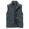 Män Varm Fleece Vest Jacka Vinter Hooded Ärmlös Waistcoat Höst Mode Casual Vest Waistcoat Jacket Män 211104