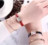 Gros petit cadran femmes étudiants montres montre à quartz bracelet en cuir multicolore tempérament filles montres-bracelets