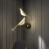 Nordic Gold Bird Lamp Lampada da parete Creative Magpie LED Lights Bedroom Balcone Balcone Scala Salone Sfondo TV