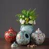 Vazen Relief Painted Flowers Ceramic Vaas Chinese Vintage Carving Proces Decal Bloempotten Decoratief met Deksel Nordic Decoratie Huis