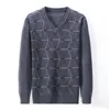 メンズプルオーバーVネックスリムフィットジャンパーのファッションブランドのセーター厚い暖かい秋韓国風カジュアルな服男性210909