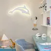Moderno de golfinho acrílico de golfinho LED luminária de parede de parede Luz AC110V 220V Sala de estar para crianças do corredor Deco Sconce Lâmpada Banheiro Espelho