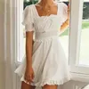 Vit Polka Dot Summer Beach Dress Kvinnor Puff Sleeve Vintage Ruffle A-Line Backless Short Vestidos 210427