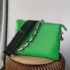 Handväskor clutch Kuvert axelväska för kvinnor crossbody luffare väskor ladyfashion kedjor handväska handväska kohud män läder Präglad messenger Wristlet partihandel