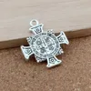 30 sztuk Quis Et Dues Saint Michael Cross Srebrny Medal Urok Wisiorki na Biżuterię Making Naszyjnik Naszyjnik DIY Akcesoria 34x40.2mm A-517