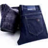 inverno uomo nero / blu caldo spesso jeans slim fit moda business casual pantaloni denim in pile stretch marca 210716