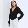 Lässiges Sweatshirt für Frauen mit Kapuzenkragen Langarm Slim Tunika Schwarz Sweatshirts Weibliche Mode Herbstkleidung 210524