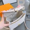 Luxury Designer Small Square Bags Fashion Lady Flip Plånbok Handväska Topp Äkta Läder Läder Kedje Messenger Axel Väska Med Box Partihandel