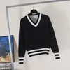 2021 Pulls pour femmes Casual Tricot Couleur Contrastée À Manches Longues Automne Mode Porter Classique Dames Pull Cardigan Col Coton Designer Vêtements De Luxe