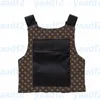 Klassiska bokstäver Blossom Vest Outdoor Brown Leather vandring Klättring Skyddande Taktiska västar Menser Kvinnor Fashion Street Hip Hop Tank Tops Wasitcoat